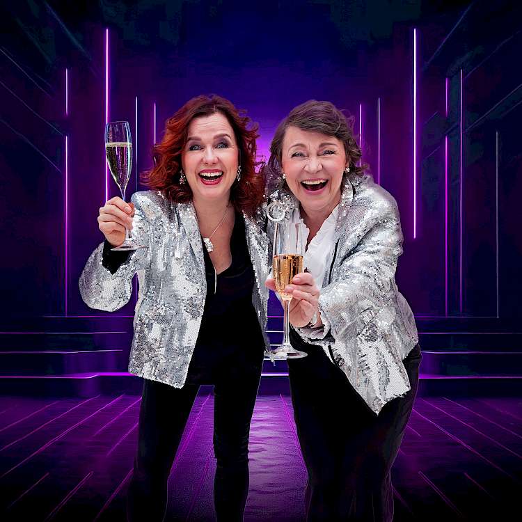 KUUMIA AALTOJA *REMIX*